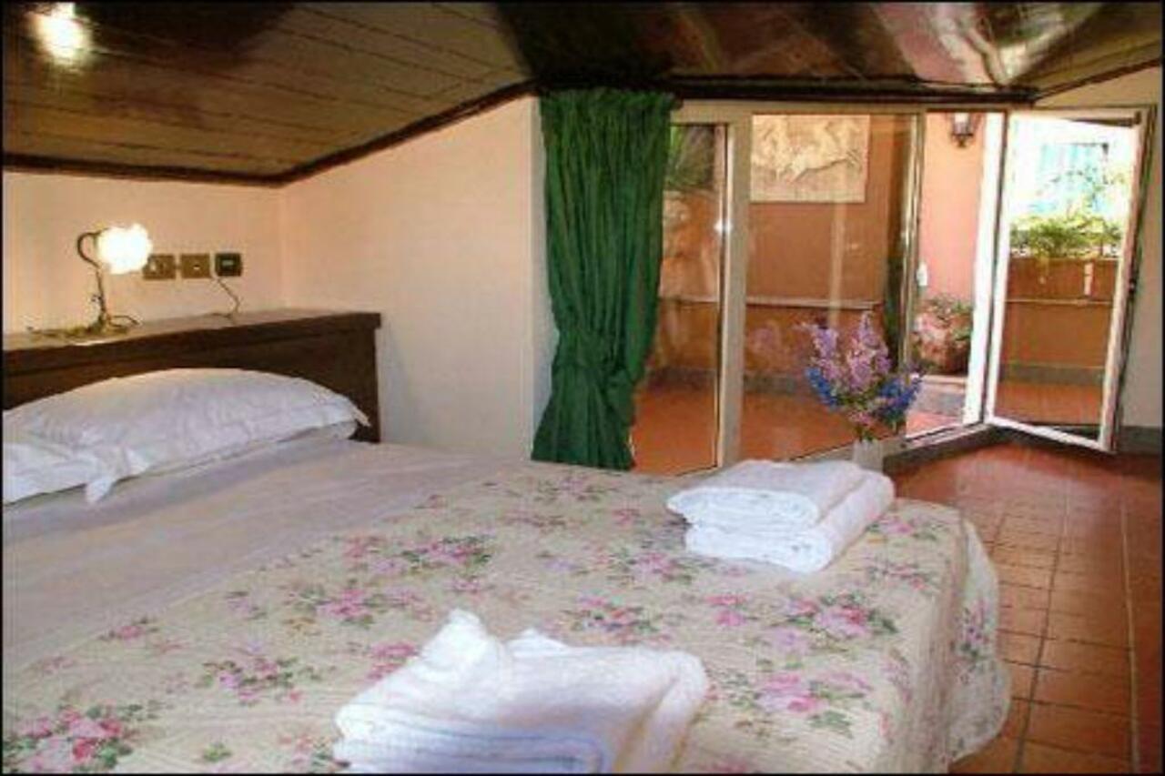 Hotel Okapi Рим Экстерьер фото
